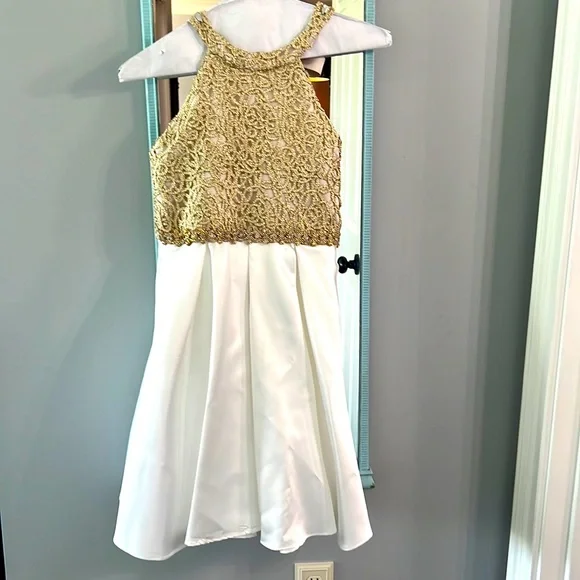 Rare Editions | Dresses | Tweenteen Girls Gold White Halter Formalwedding  Dress Size 4 Rare Editions | Poshmark